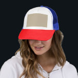 Gorra De Camionero Aspecto corporativo con un empresario en traje y t<br><div class="desc">Descubra el epítome del estilo y la profesionalidad con un hombre con traje y corbata sofisticados,  parado con confianza frente a una elegante pared. Aumente su juego de ropa de negocios con lo último en moda corporativa,  ropa formal y ropa profesional.</div>