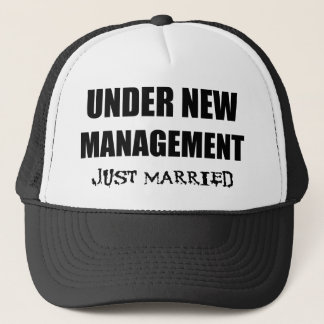 Gorra De Camionero Bajo nueva gestión apenas casada