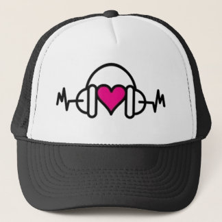 Gorra De Camionero Beats of Love | Corazón rosado con pulso y auricul