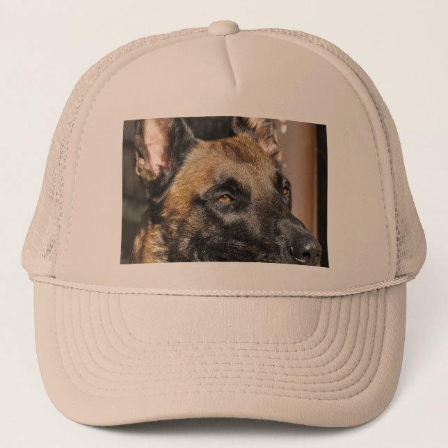 Gorra De Camionero belga malinois.png (Anverso)