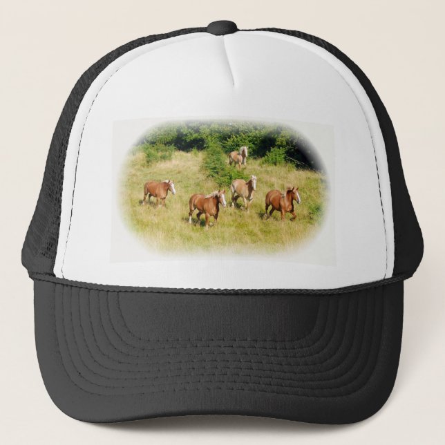 Gorra De Camionero Caballos de proyecto en campo (Anverso)
