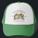 Gorra De Camionero Chicas del partido Camp Bachelorette viajan Person<br><div class="desc">Experimente la aventura con los regalos de los Personalizados del Camp Bachelorette Party! Para prepararte para una inolvidable despedida de soltera que combina la emoción al aire libre con un estilo personalizado. Esta mercadería personalizado es la adición perfecta a su celebración temática del campamento, añadiendo un toque de elegancia e...</div>