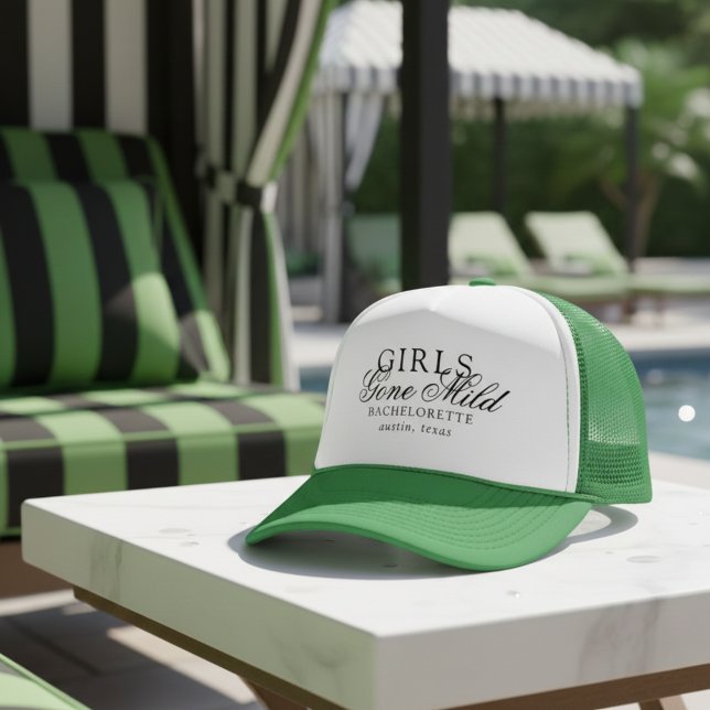 Gorra De Camionero Chicas Moderadas Oso de Spa Despedida de Soltera (Not every bachelorette party needs to be wild—and that’s exactly the vibe of Girls Gone Mild!)