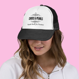 Gorra De Camionero Chucks & Pearls Vote Kamala