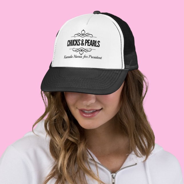 Gorra De Camionero Chucks & Pearls Vote Kamala (Subido por el creador)