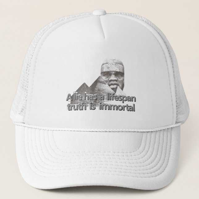 Gorra De Camionero Cita de grandeza afrocéntrica (Anverso)