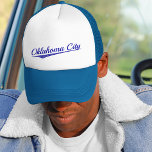 Gorra De Camionero Ciudad de Oklahoma<br><div class="desc">El mejor lugar de la tierra. Lávatelo en voz alta.</div>