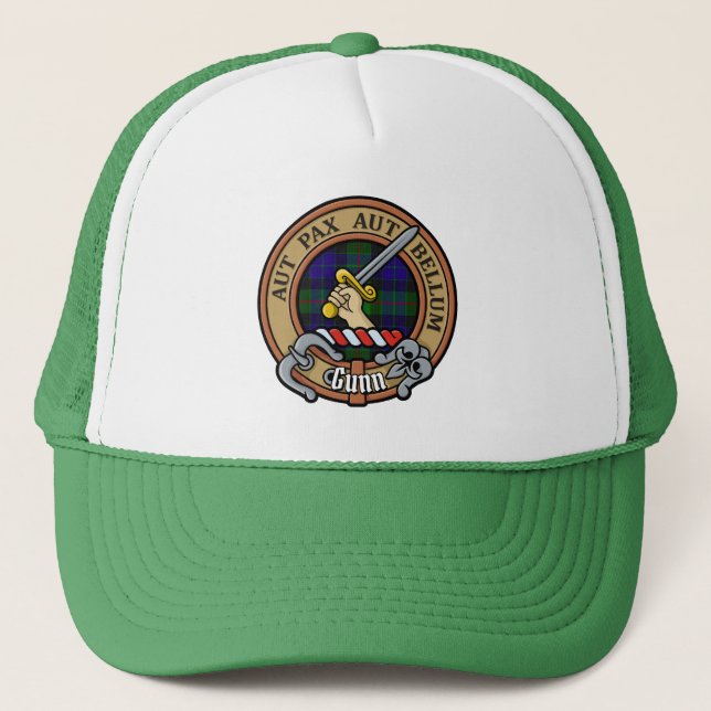 Gorra De Camionero Clan Gunn Escudo Trucker Hat (Anverso)