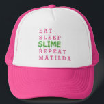 Gorra De Camionero Coma, duerma, limo, repita gooey<br><div class="desc">Coma, duerma, limo, repetición, el regalo perfecto para el amante del limo en su vida. Ideal para los chicas, los muchachos y los tweenes. Si sus niños están siempre en la caza para el pegamento, el purpurina y el activador para el limo que hacía las fuentes esto podrían ser el...</div>