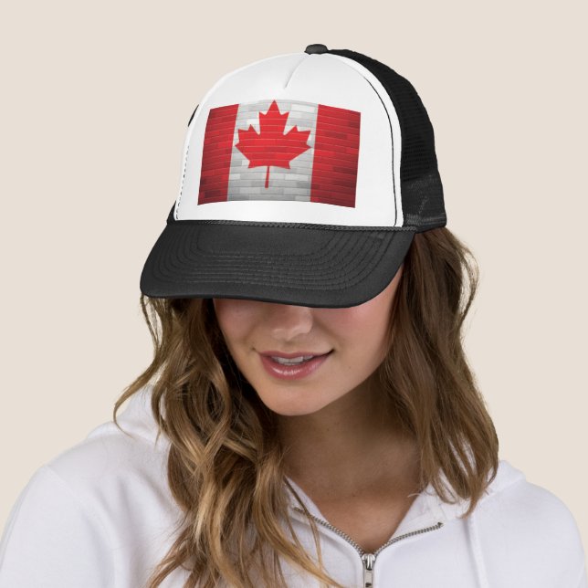 Gorra de camionero con bandera canadiense y pared  (In situ)