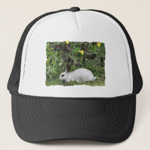Gorra De Camionero Conejo blanco y negro