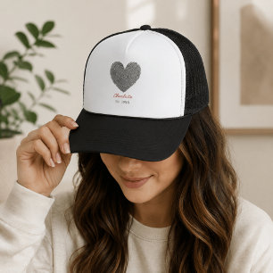 Gorra De Camionero Corazón minimalista Huella dactilar Nombre persona