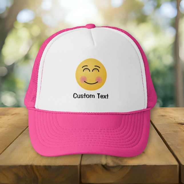 Gorra de camionero de cara sonriente con ojos sonr (Subido por el creador)