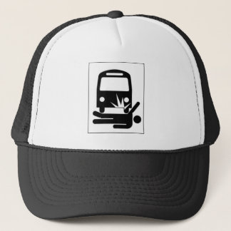 Gorra De Camionero Debajo del autobús