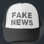 Gorra De Camionero Declaración de arte de Word de propaganda de notic<br><div class="desc">arte de palabras de propaganda de NOTICIAS FALSAS.</div>