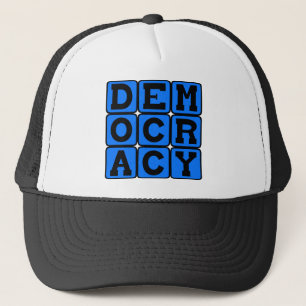 Gorra De Camionero Democracia, Sistema Político