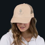 Gorra De Camionero Despedida de soltera vaquera costera en la playa<br><div class="desc">Favoritos personalizados para el fin de semana de despedida de soltera con tu nombre,  con el tema de vaquera costera. Genial para tu despedida en la playa.</div>
