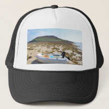 Dinghy en la playa