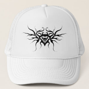 Gorra De Camionero Diseño tribal del corazón alado en blanco y negro