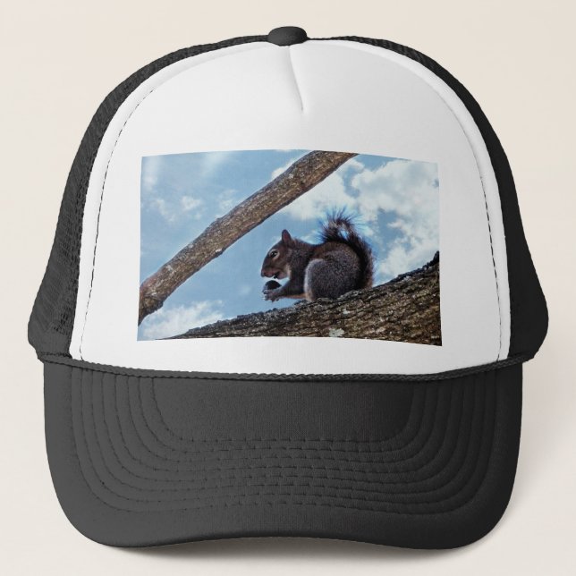 Gorra De Camionero Disfrutando de una nuez (Anverso)