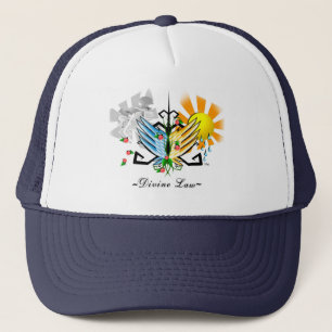 Gorra De Camionero Divino enfrente de