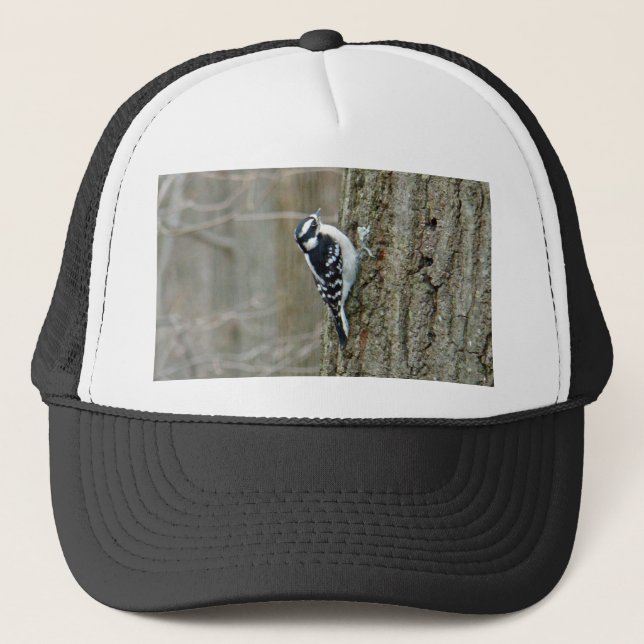 Gorra De Camionero Downy Woodpecker Items (Anverso)
