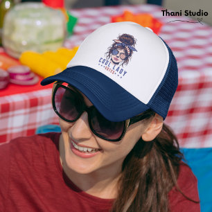 Gorra De Camionero Elección de la dama de cabello desordenada de Guay