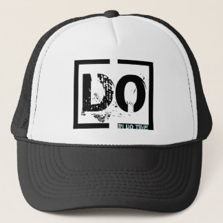 GORRA DE CAMIONERO EN MIDA EL TIEMPO