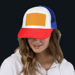 Gorra De Camionero Encanto de una torre de reloj de época en blanco y<br><div class="desc">Sumérjase en la belleza intemporal de una foto en blanco y negro que capta la esencia de una torre de reloj histórica en un paisaje urbano clásico. Descubra la maravilla monocromática de este emblemático hito que recuerda una época pasada.</div>