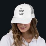 Gorra De Camionero Esta dama de gato sin hijos está votando kamala bl<br><div class="desc">Esta dama de gato sin hijos está votando kamala minimalista moderno divertido sombrero de camionero fresco. Personalizable completamente el texto negro sobre fondo blanco. Disponible en muchos colores y opciones de estilo.</div>