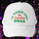 Gorra De Camionero Family on Vacation Trucker Hat<br><div class="desc">Family Vacation hat. Hat for a Family going on Vacation. Hat with Family Vacation and year of the Vacation. Red and green design.</div>