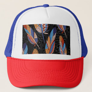 Gorra De Camionero Fondo inoxidable con patrón de plumas coloridas.