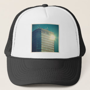 Gorra De Camionero Foto cuadrada - Sol en un edificio