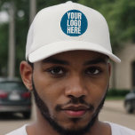 Gorra De Camionero Foto de la empresa Personalizado de logotipos de e<br><div class="desc">Sombrero de camionero de logo comercial para publicidad de marca. Representar a su empresa con sus propios materiales de marketing profesional.</div>