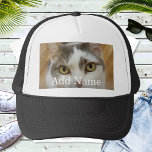 Gorra De Camionero Foto personalizado y texto personalizado<br><div class="desc">Sube una foto, agrega un nombre o texto y crea fácilmente tu gorra de fotos personalizado. Haga clic en PERSONALIZAR para cambiar el color del texto. Puede TRANSFERIR este DISEÑO a otros productos de Zazzle y ajustarlo para que se ajuste a la mayoría de los artículos de Zazzle. También puede...</div>