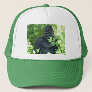 Gorra De Camionero gorila en el arbusto