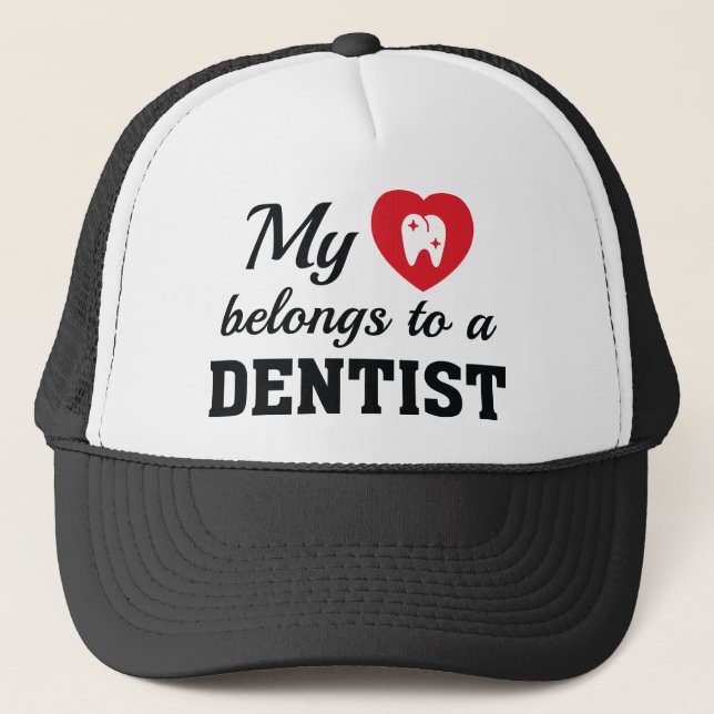 Gorra De Camionero Heart Pertenece a Dentist (Anverso)