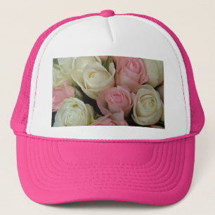 Gorra De Camionero Hermoso Bouquet de flores de rosas blancas rosas