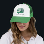 Gorra De Camionero Hogar es el lugar donde se estaciona el camper Tra<br><div class="desc">Echa un vistazo a este impresionante tráiler de camper vintage y prepárate para tu viaje por carretera! ¡Mira también mi tienda para más diseños!</div>