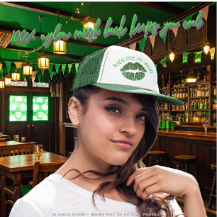 Gorra De Camionero Impresión de labio verde Purpurina con suerte "Bés