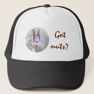 Gorra De Camionero La ardilla te mira desde abajo hacia arriba
