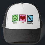 Gorra De Camionero La comedia del amor por la paz<br><div class="desc">El amor por la paz levanta la comedia. Un lindo comediante para un comediante que le gusta hacer juegos graciosos en una noche de micrófono abierto en clubes de comedia.</div>