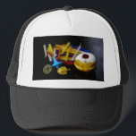 Gorra De Camionero La feliz estrella de David de SlipperyJoe me acuñó<br><div class="desc">Estrella feliz de Hanukkah de David de SlipperyJoe moneda menorah velas coloridas Celebración Suganiyah judío tratar el hebreo Chanukah dreidels tops de hilado tradicionales regalos decorativos Judaísmo religión artística donut relleno de jalea en polvo azúcar</div>