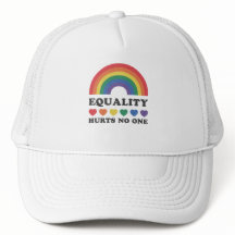 LA IGUALDAD PERJUDICA A NADIE