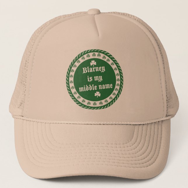 Gorra De Camionero La lisonja es mi nombre medio (Anverso)