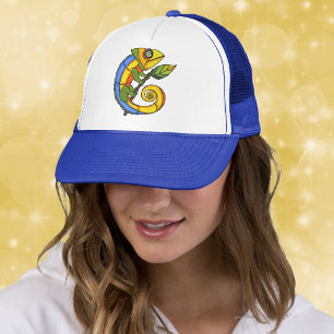 Gorra De Camionero Lagarto Colorido en una Rama