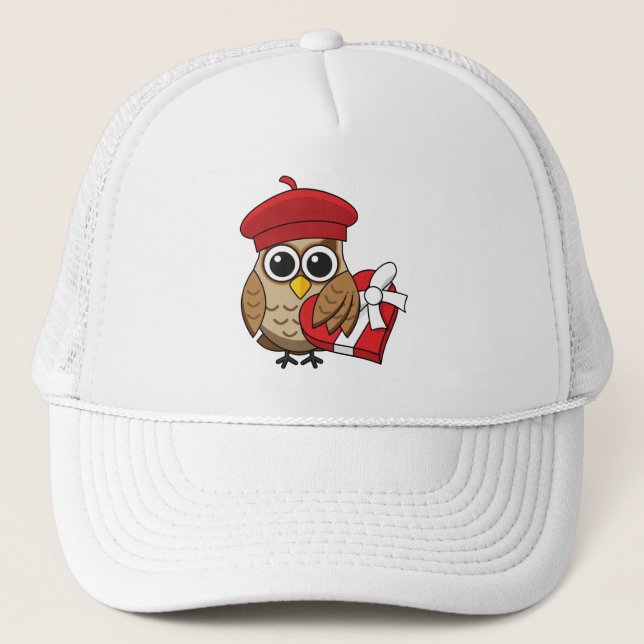 Gorra De Camionero Lechuza con Beret Rojo y Caja Corazón (Anverso)