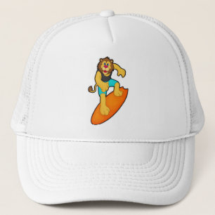 Gorra De Camionero León como surfista con tabla de surf
