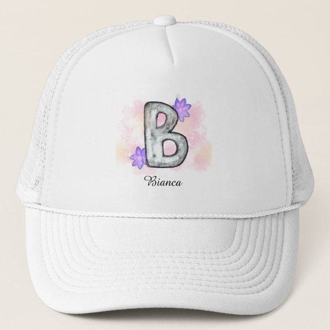 Gorra De Camionero Letra acuarela B con flores moradas (Anverso)