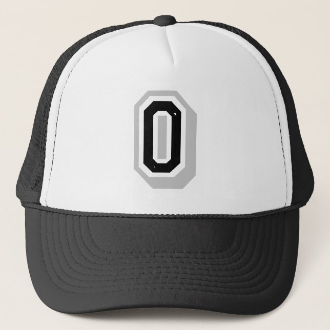Gorra De Camionero letra gris negra O (Anverso)